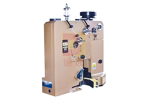 Cabeçote de costura contínua para sacos com cortador de fita crepe, 1 agulha e 2 linhas de ponto corrente